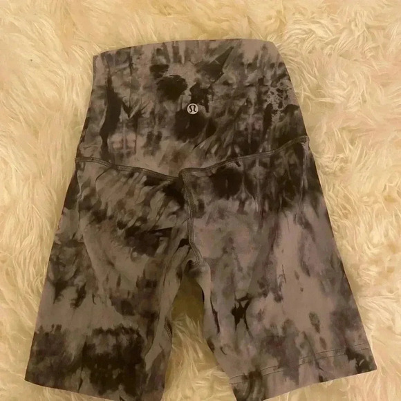 New Lululemon align super high rise shorts size 2 | 6” NWOT - Picture 2 of 3